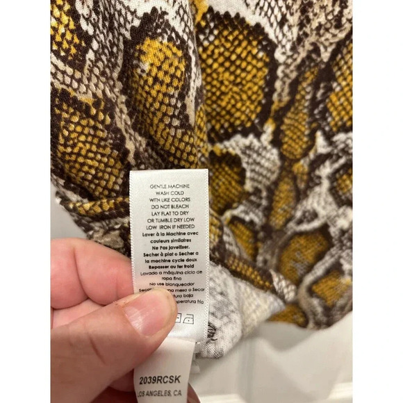 Nation LTD Snake Print Yellow Orange Black T-Shirt Size‎ Medium Recycled Cotton - Picture 9 of 10